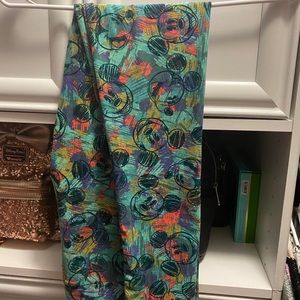 NWOT Lularoe Disney Mickey legging TC